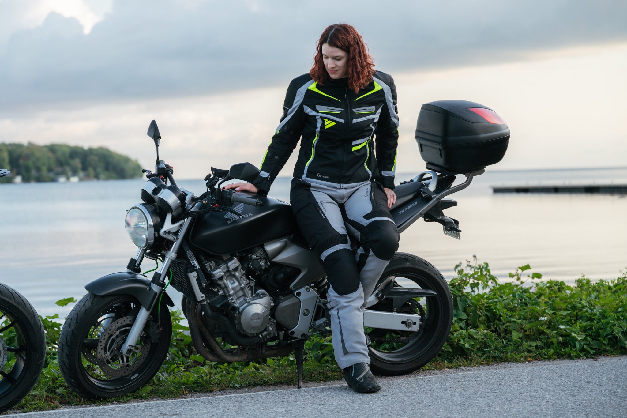  Motorrad WATERPROOFジーンズ 33/34 Grypyon Women's Pacific Coast Waterproof Motorcycle Pants